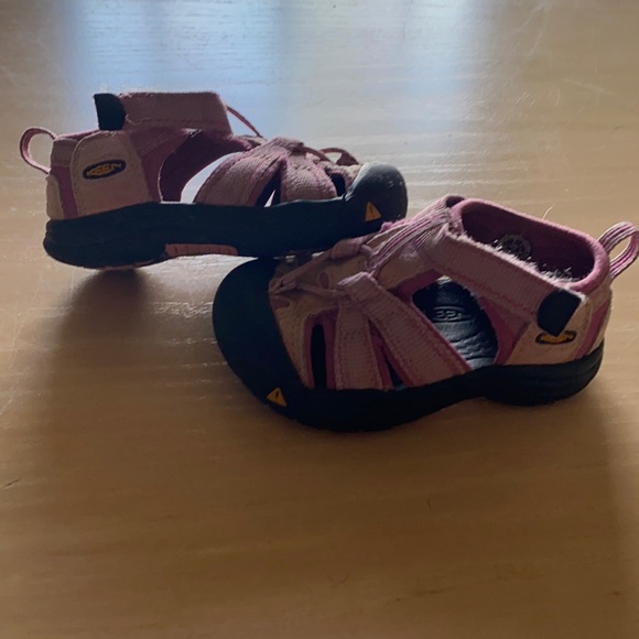 Keen Shoes Toddler Girl Keens Sz 6 Poshmark